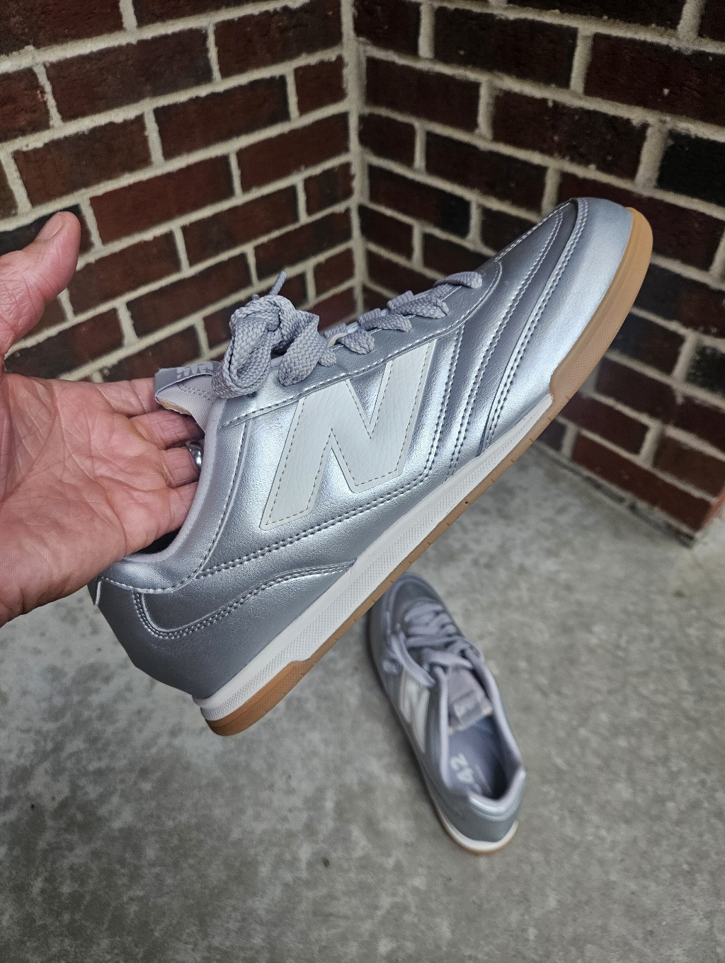 Nwot Unisex New Balance Shoes